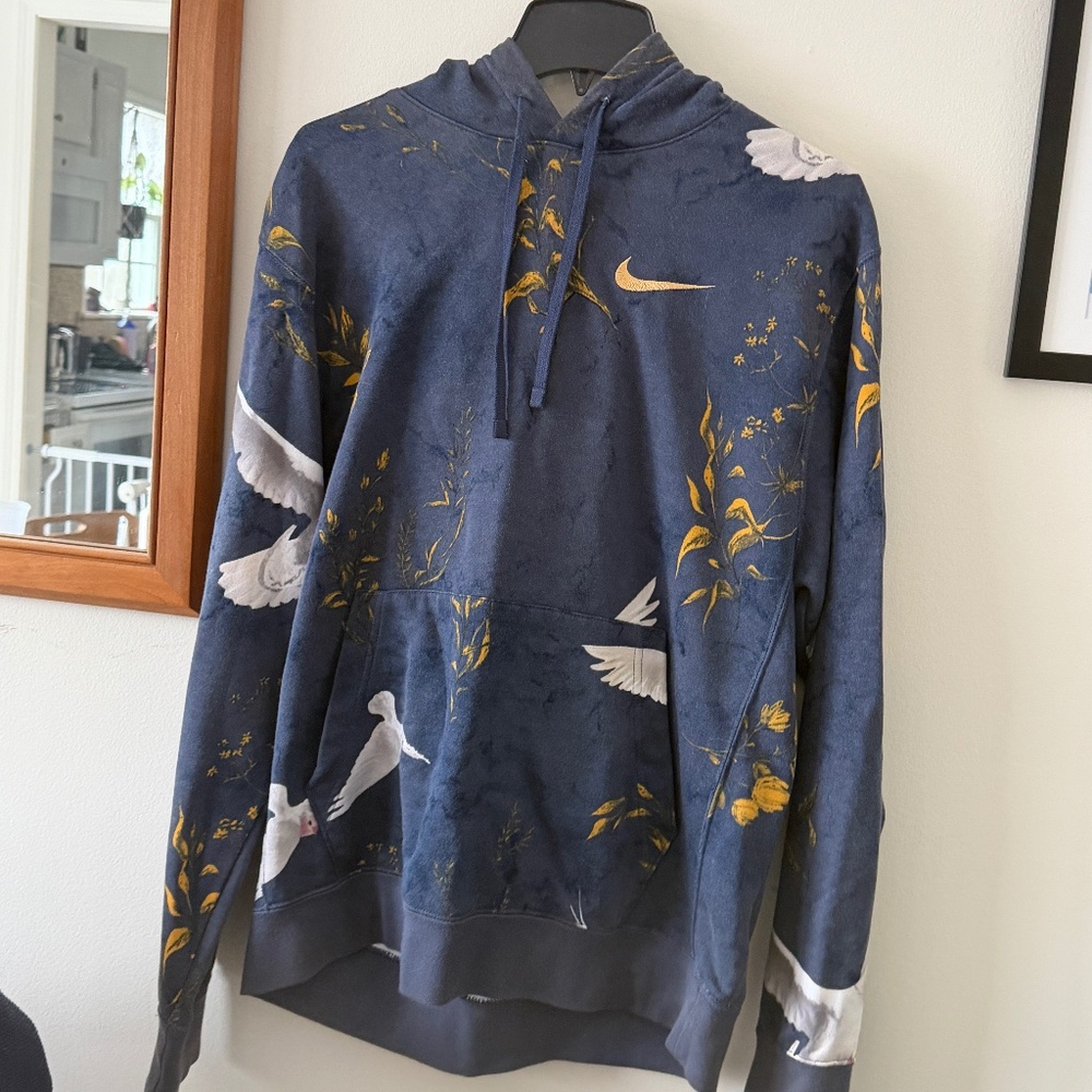 Nike hoodie